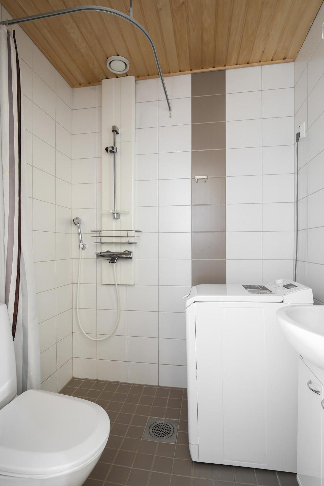Kotimaailma Apartments Kamppi - 3Br In The Center With Key Code Helsinki Exterior foto